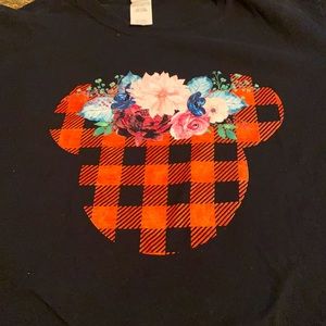 Gildan Disney Christmas Shirt